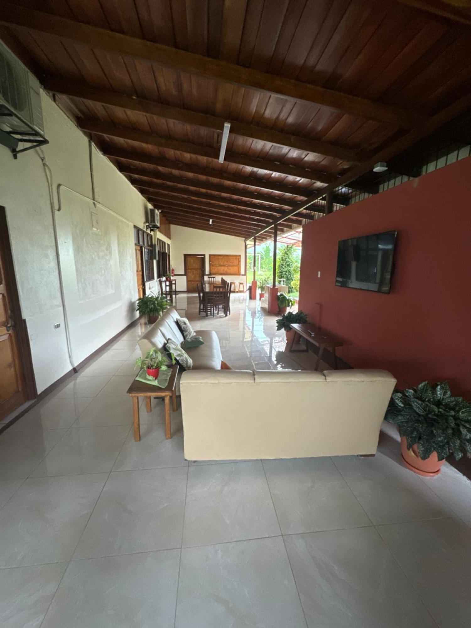 Befox Adventure Hotel La Fortuna Exterior photo