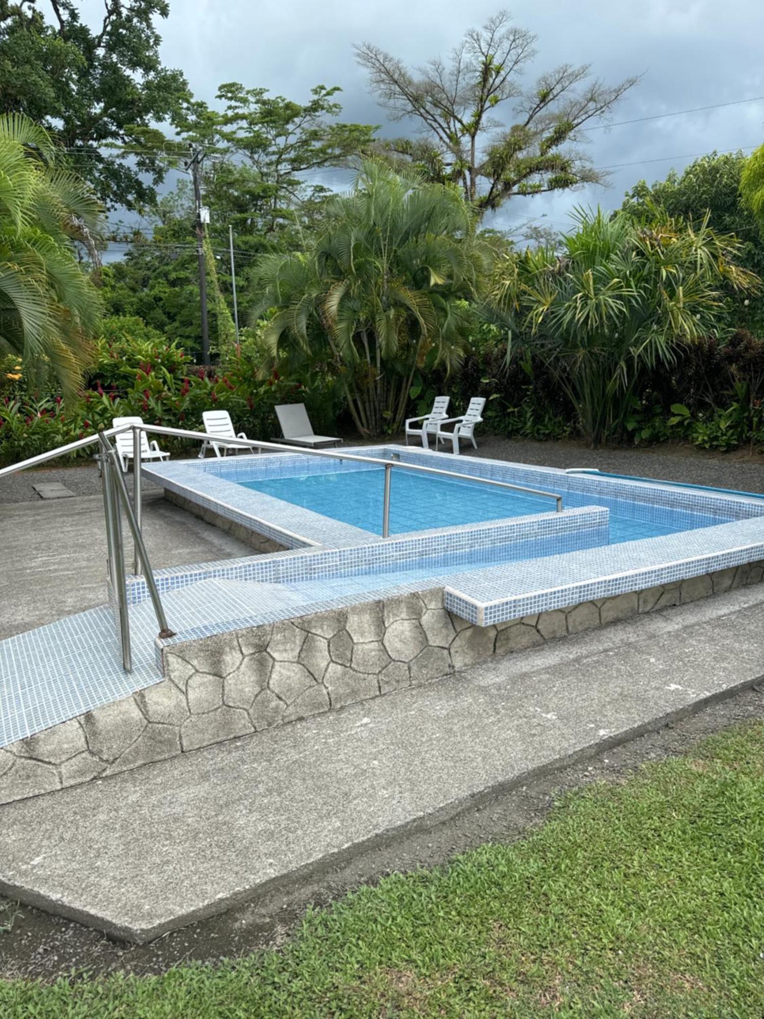 Befox Adventure Hotel La Fortuna Exterior photo