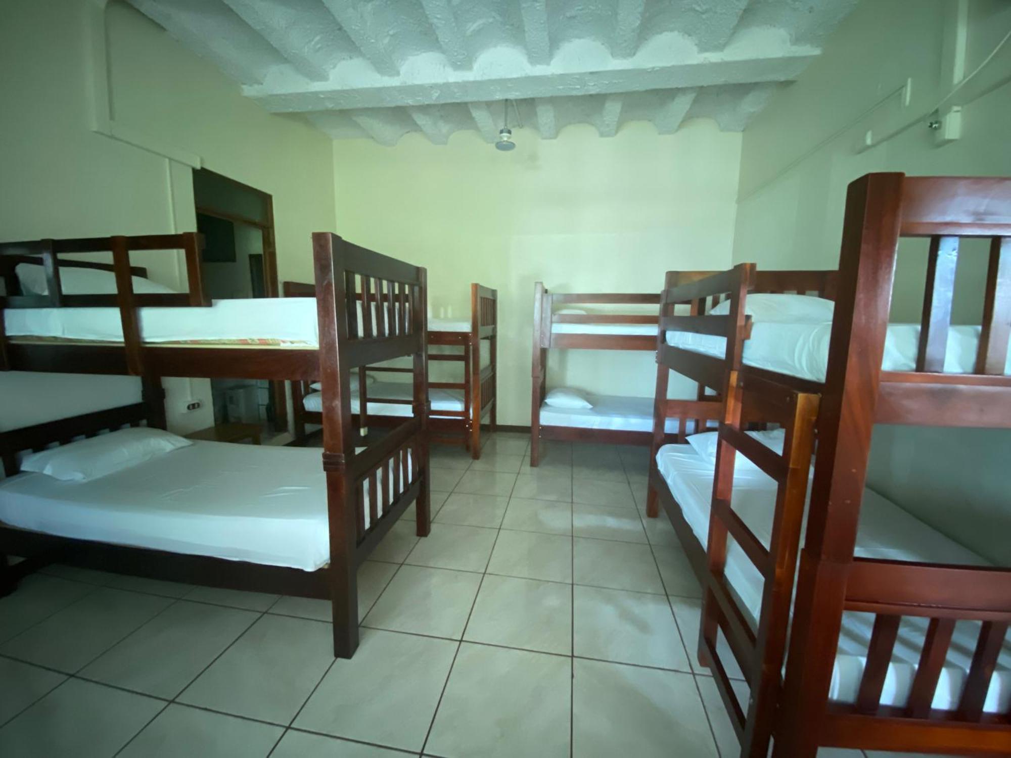 Befox Adventure Hotel La Fortuna Exterior photo