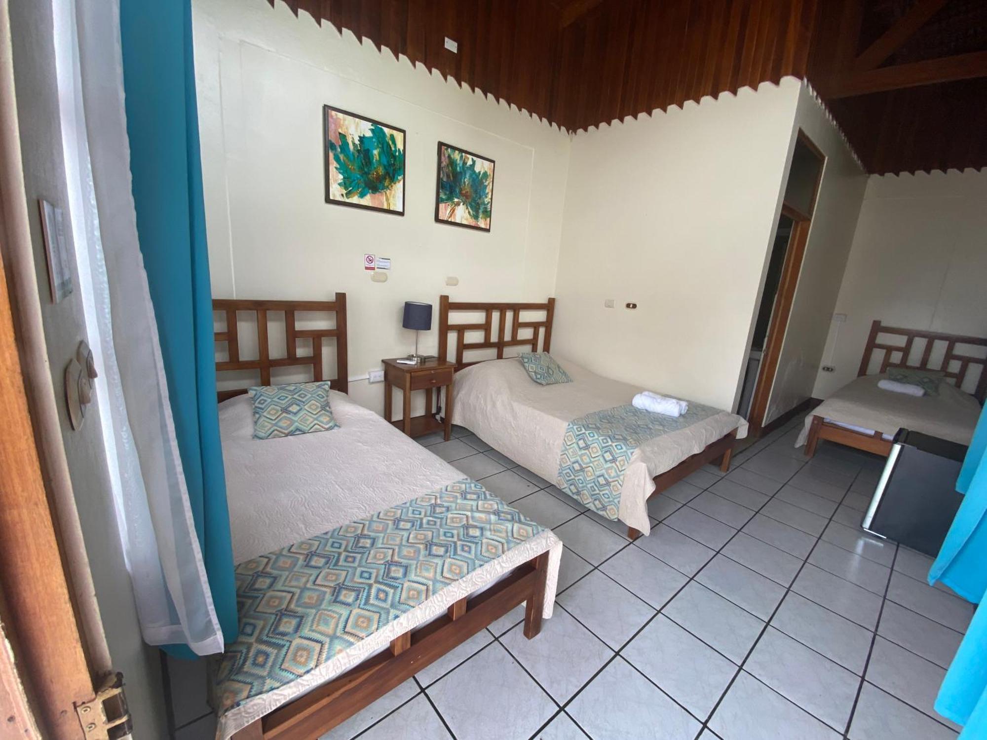 Befox Adventure Hotel La Fortuna Exterior photo